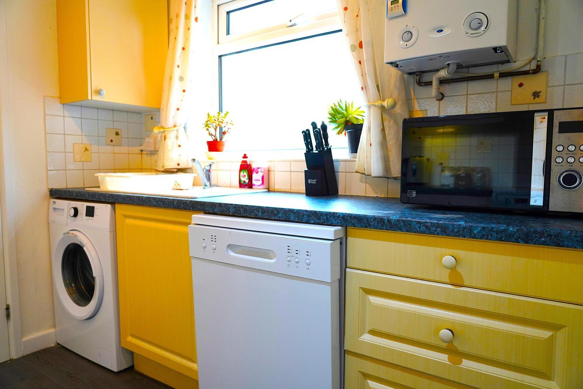 Sleeps 10, Free Parking, Close To Science Park, King Size Bed Milton  Esterno foto